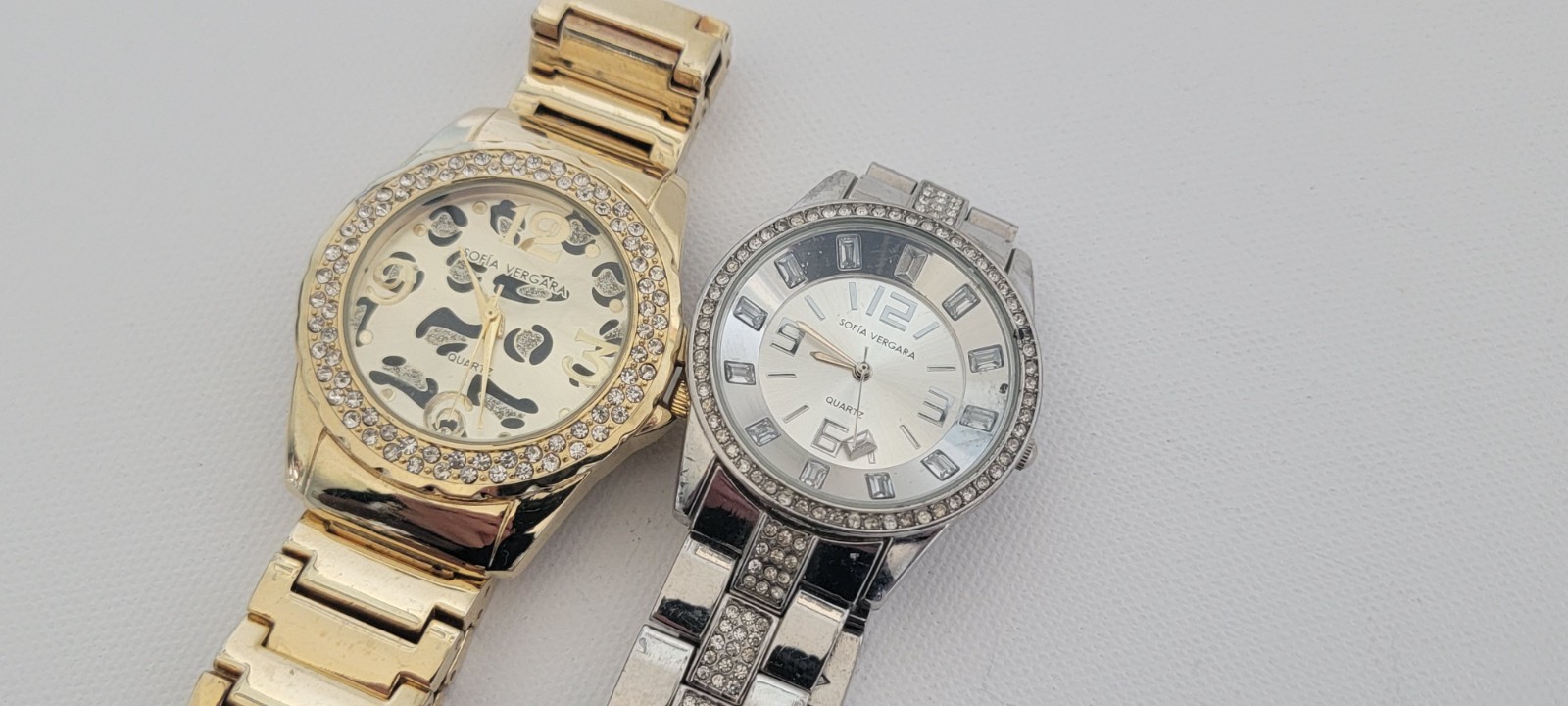 Lot 2 Sofia Vergara Womens Quartz Watches Rhinestone Leopard Fashion Untested