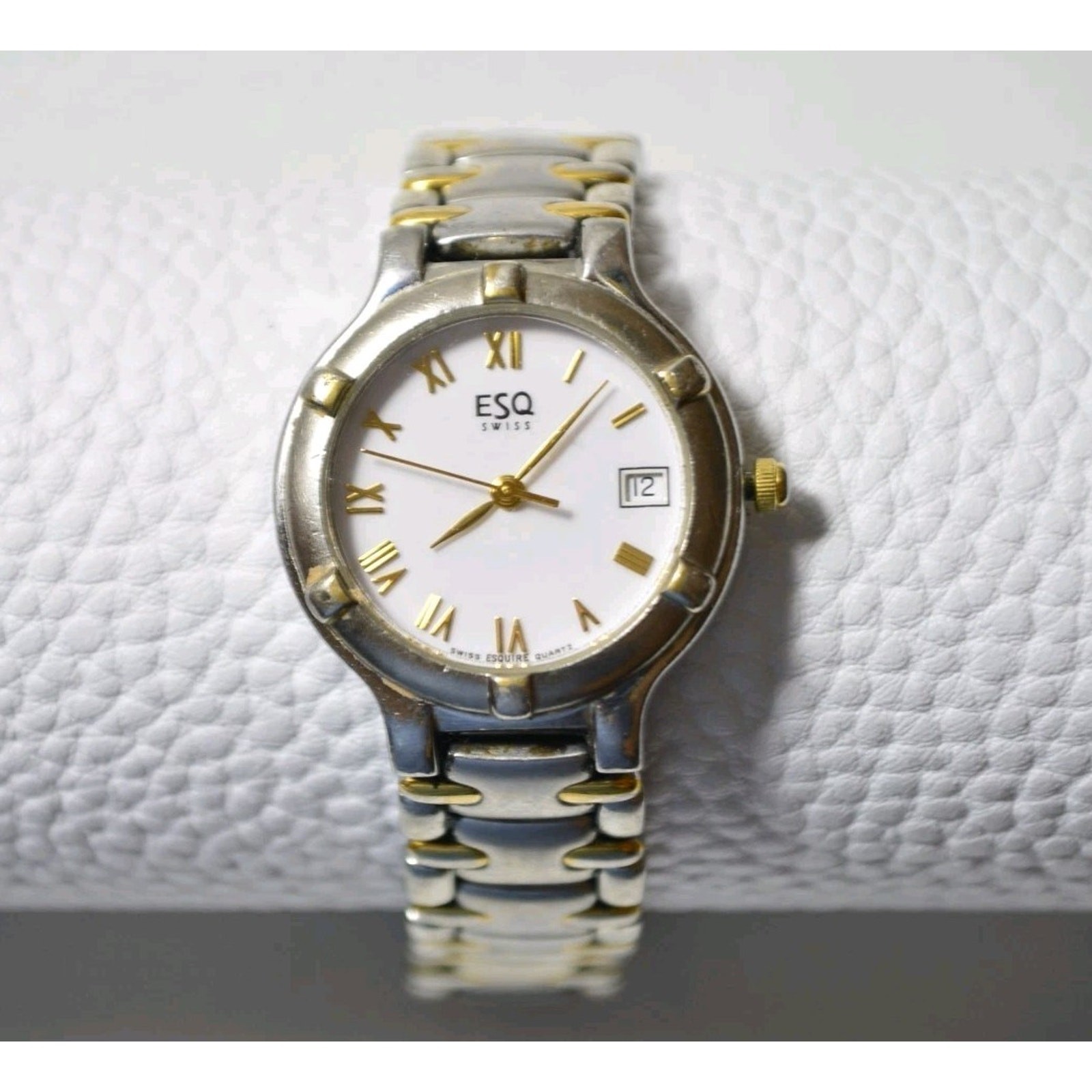 ESQ Swiss ESQUIRE – E5143 Quartz Watch- 26 mm-White-Silver Tone Bracelet