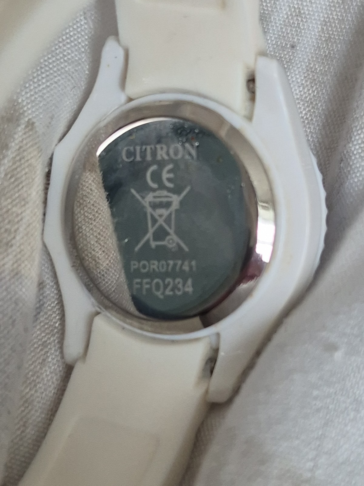 CITRON Kids White Plastic Watch Silicone Strap White Dial needs new battery