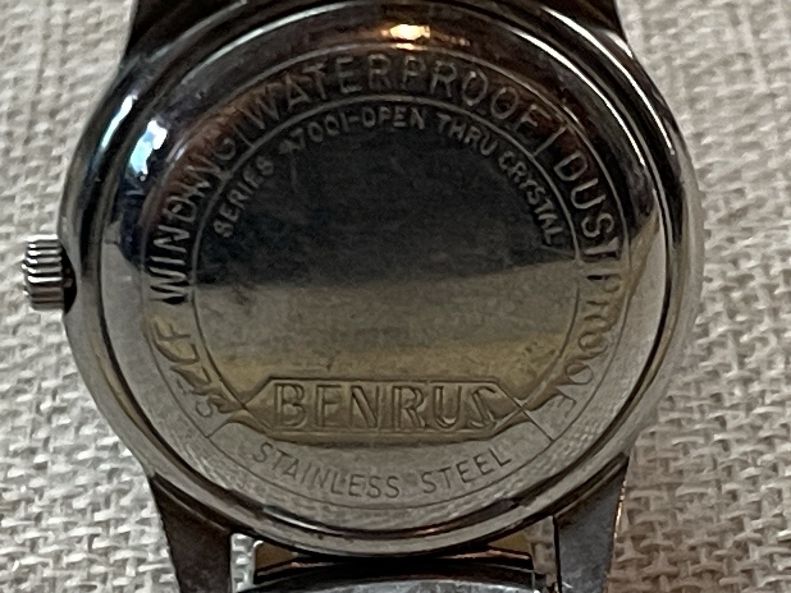 Vintage Benrus Automatic 25J Men’s Silver Tone Self Winding Watch 7001 Series !!