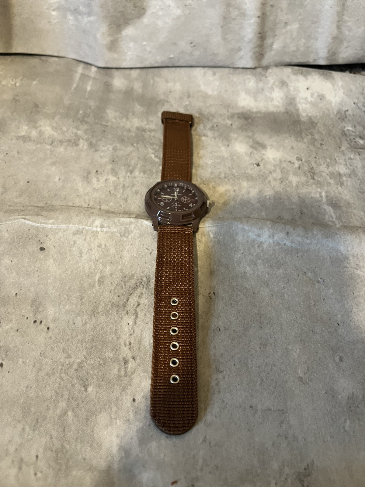 Men’s Military Army Luminous 24 Hours Dial Nylon Strap Date Quartz Wrist Watch
