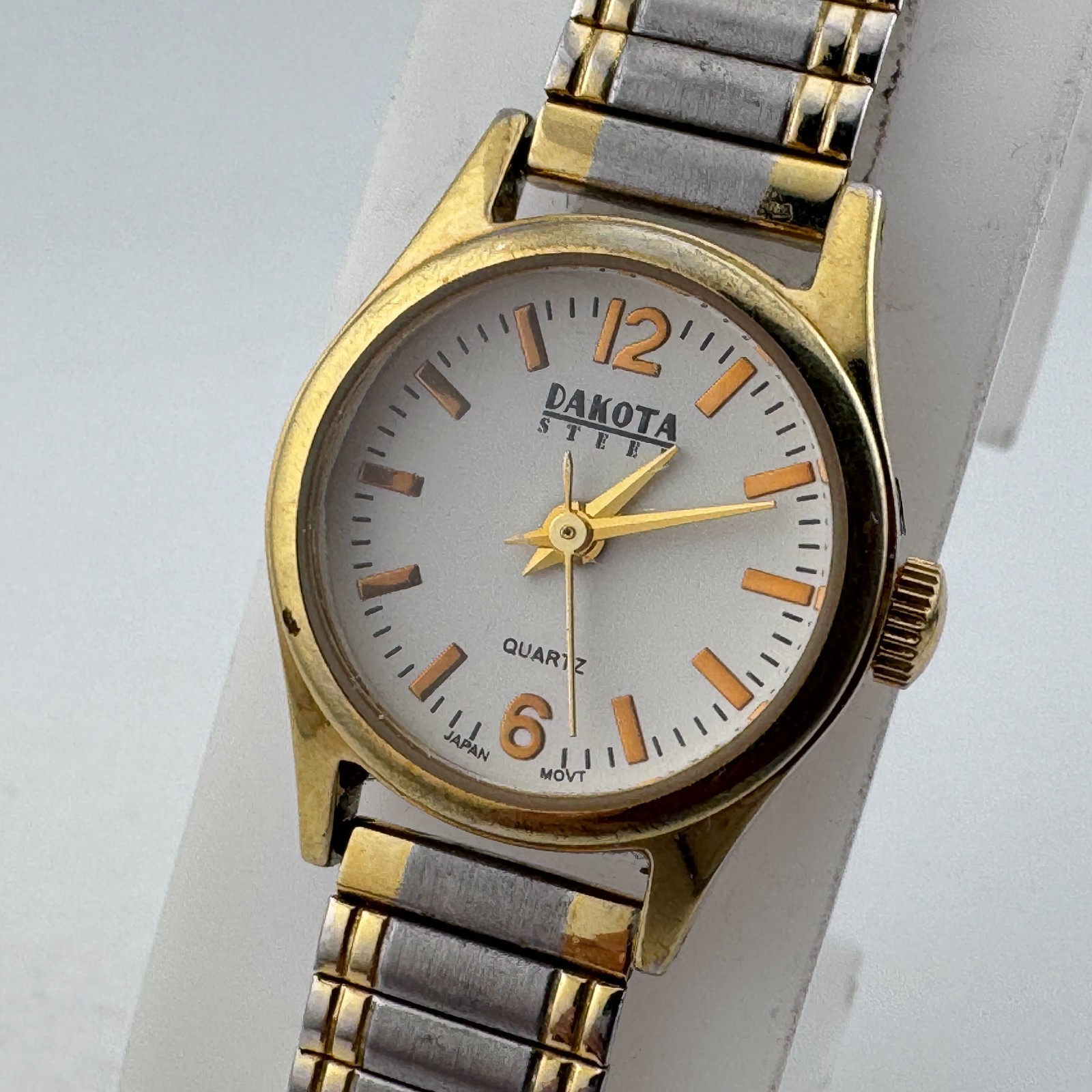 VTG Dakota Quartz Watch Women Dual Tone Steel Stretch Japan Analog New Battery