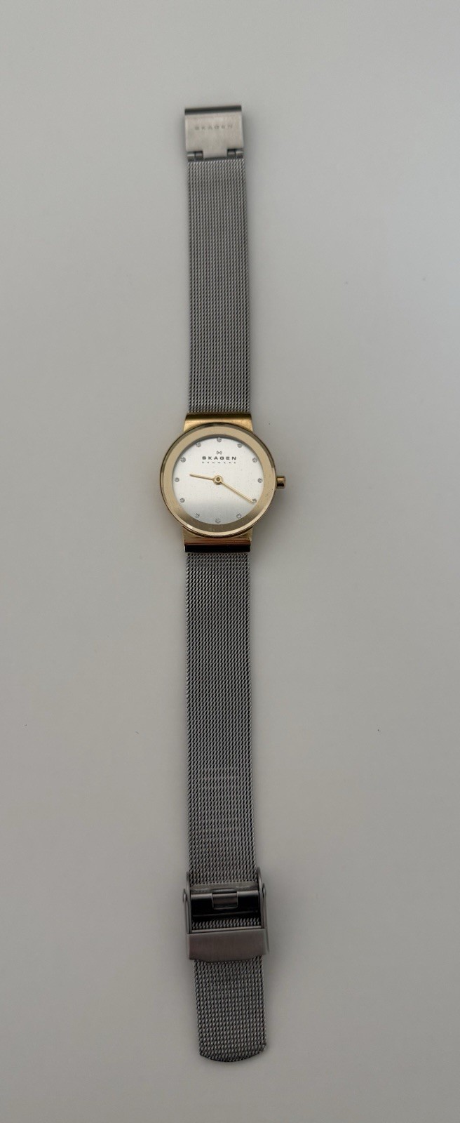 Skagen Denmark Women’s Two Tone Mesh Bracelet Quartz Watch Crystal Dial