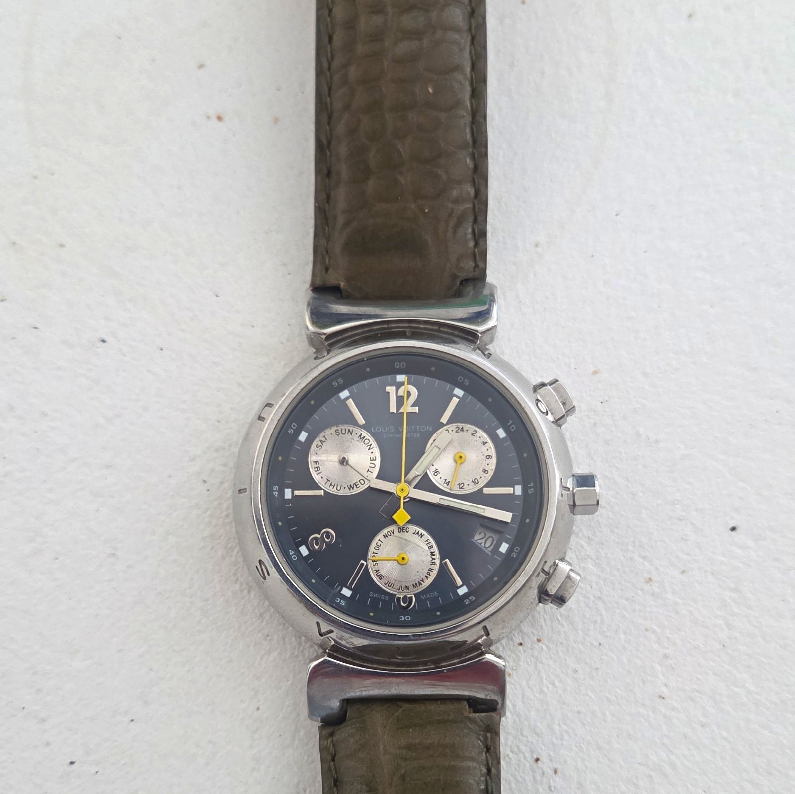 Louis Vuitton Tambour Quartz Chronograph 39.5mm Black Dial Brown Strap