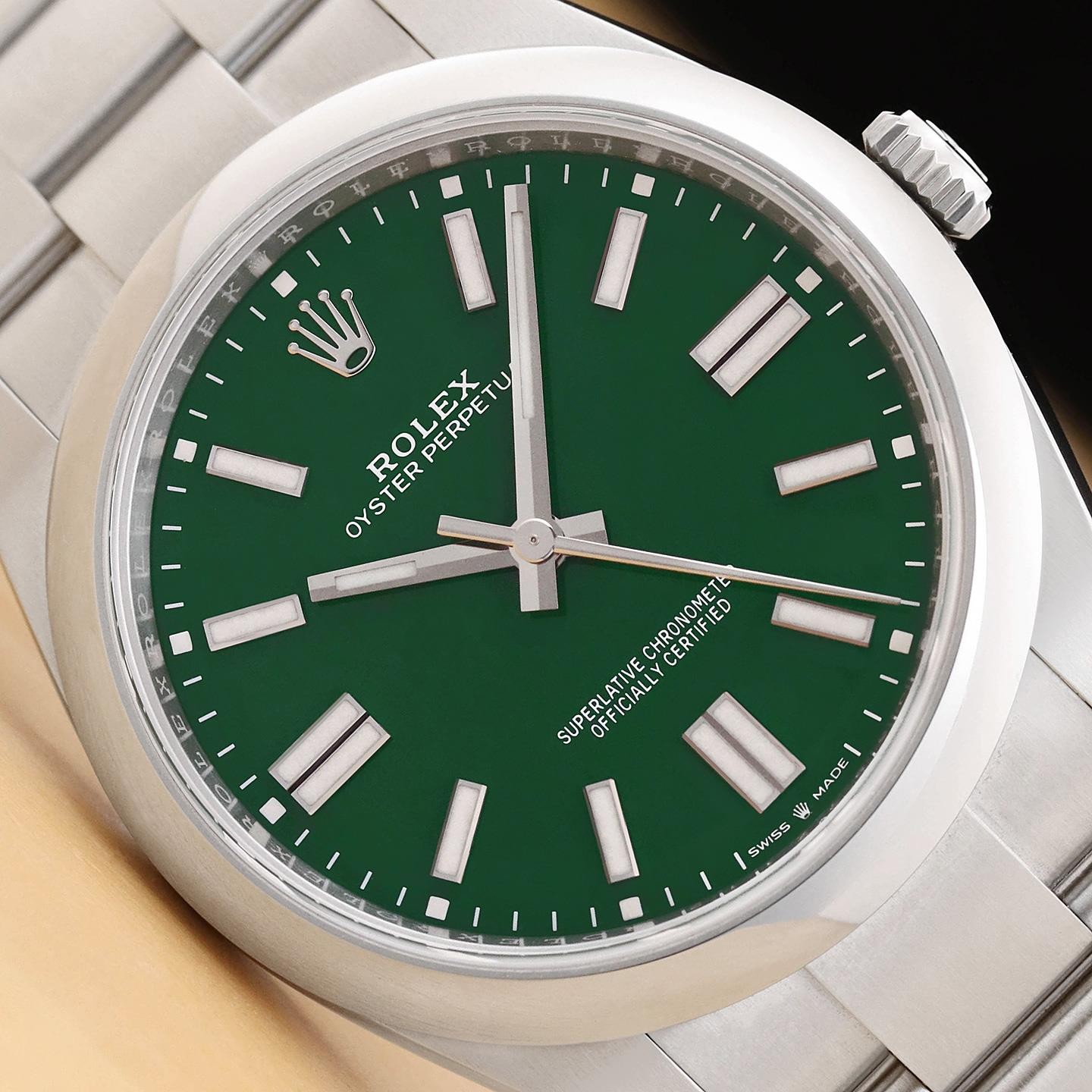 2024 CARD ROLEX OYSTER PERPETUAL 41MM 124300 GREEN STEEL OYSTER BAND WATCH