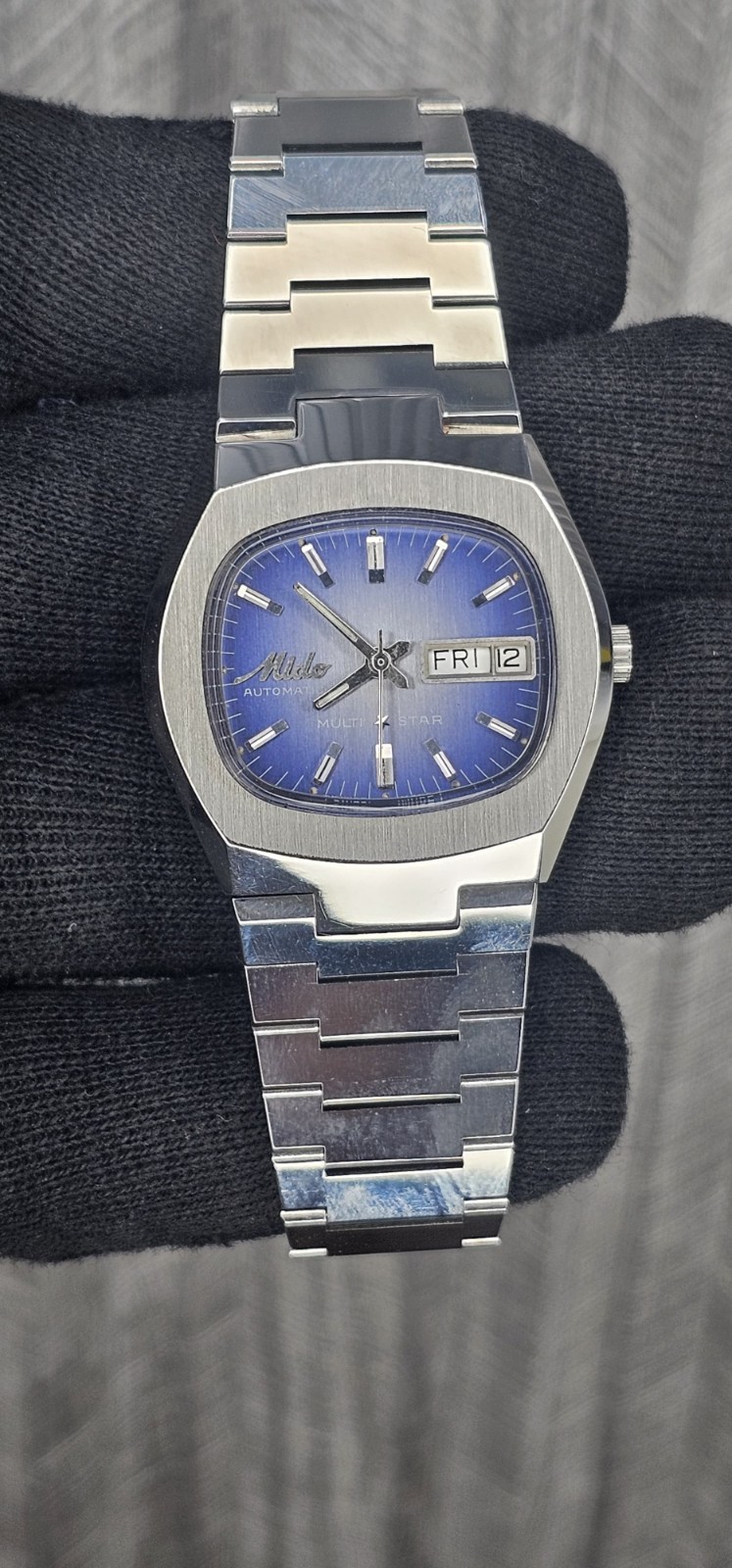 Mido Multistar NOS Automatic 25 Jewels Beauty Blue Dial Men’s Wristwatch Swiss.