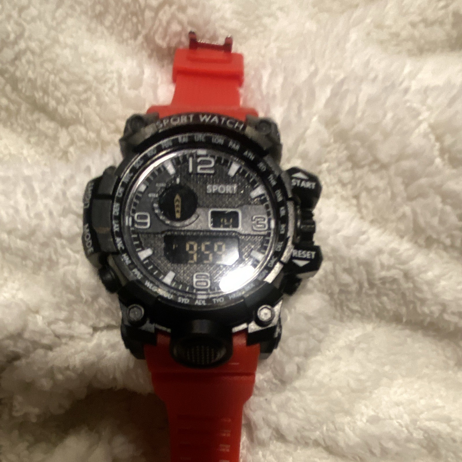 Unisex Sport Analog-Digital Quartz Watch Red Rubber Strap Black Case Alarm