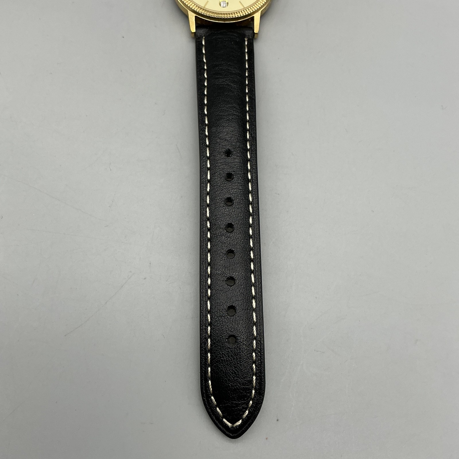 Vintage Lee Kum Kee Mens Watch 33mm Gold Tone Black Leather Date New Battery