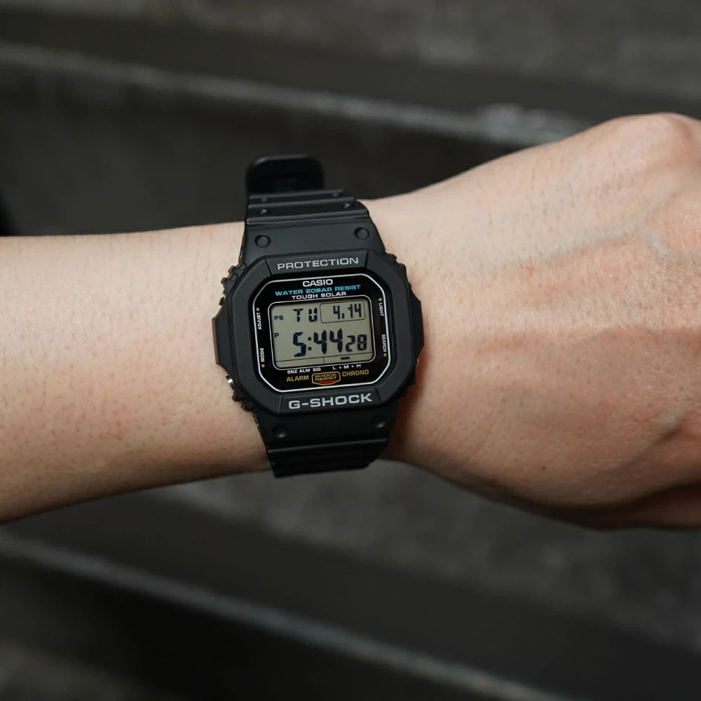 CASIO G-SHOCK G-5600UE-1JF Black Solar Men’s Watch New in Box japan
