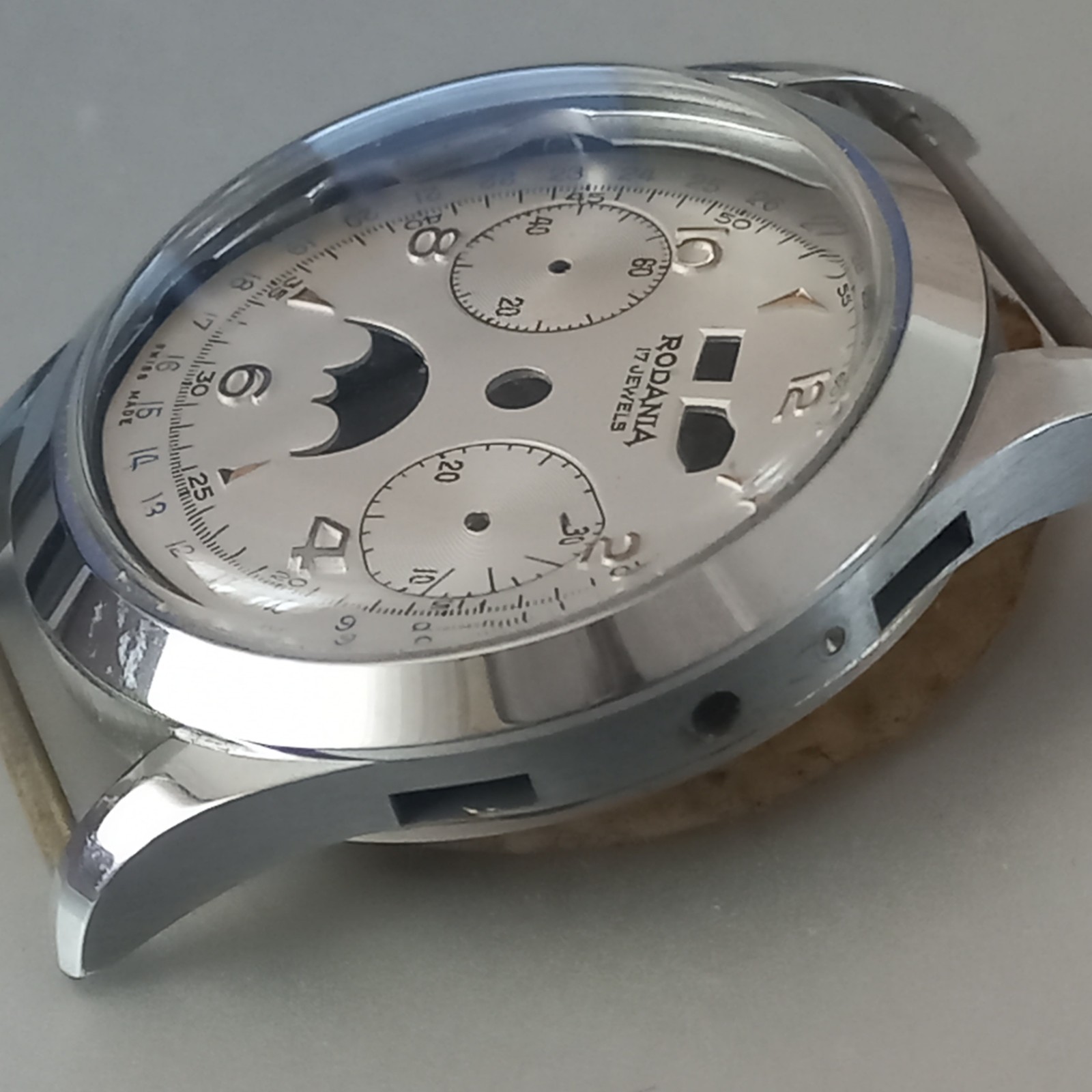 VINTAGE RODANIA TRIPLE DATE MOONPHASE CHRONOGRAPH WATCH CASE DIAL LANDERON 186