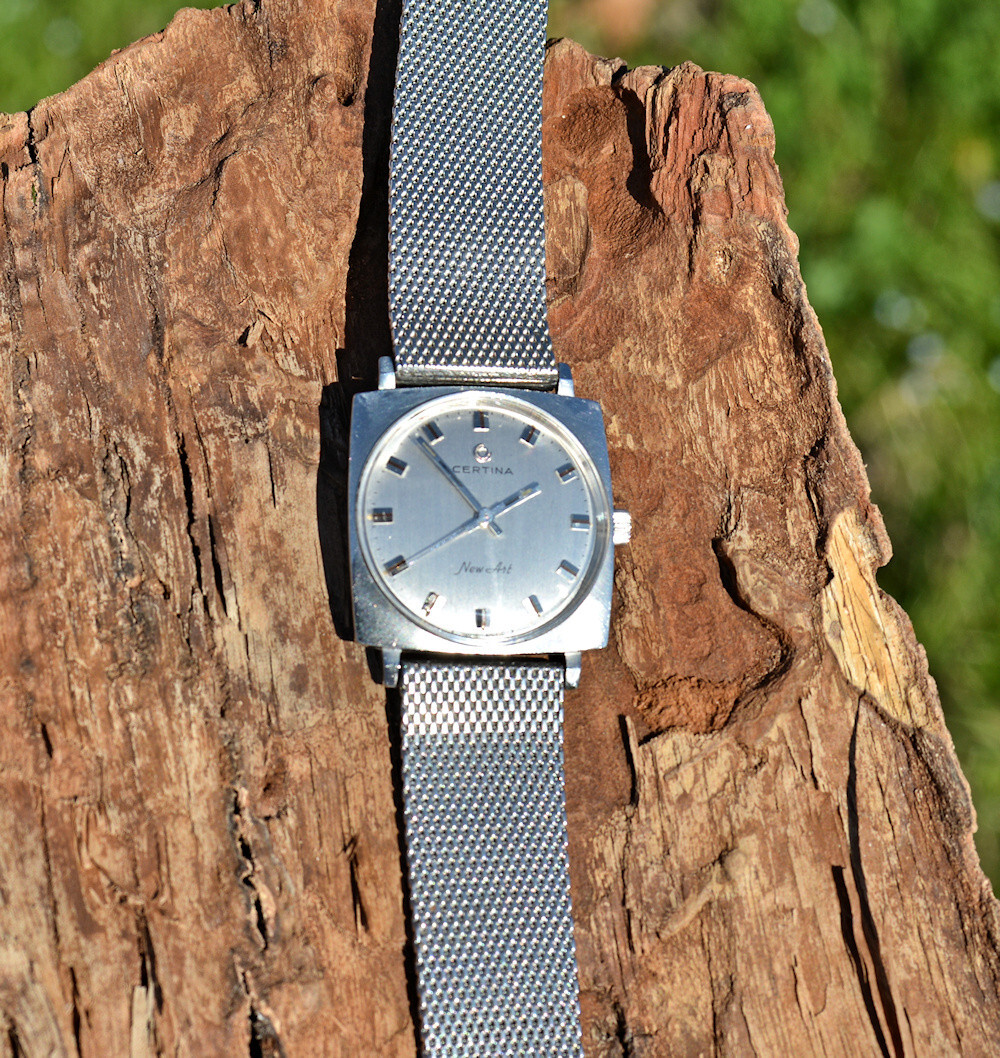Certina New Art Extra Flat Steel Rare Monobloc Case Excellent Condition