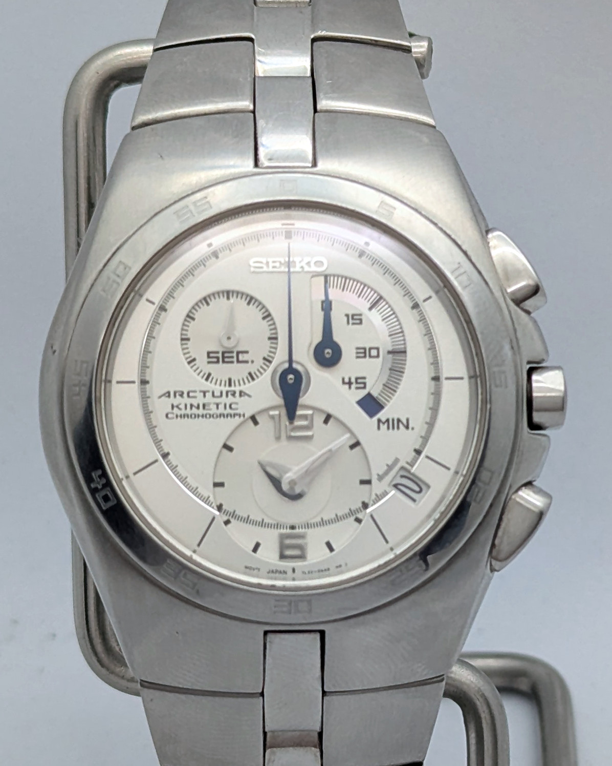 Seiko Arctura Kinetic Chronograph 7L22-0AA0 White Dial Sapphire | Box & New Cap