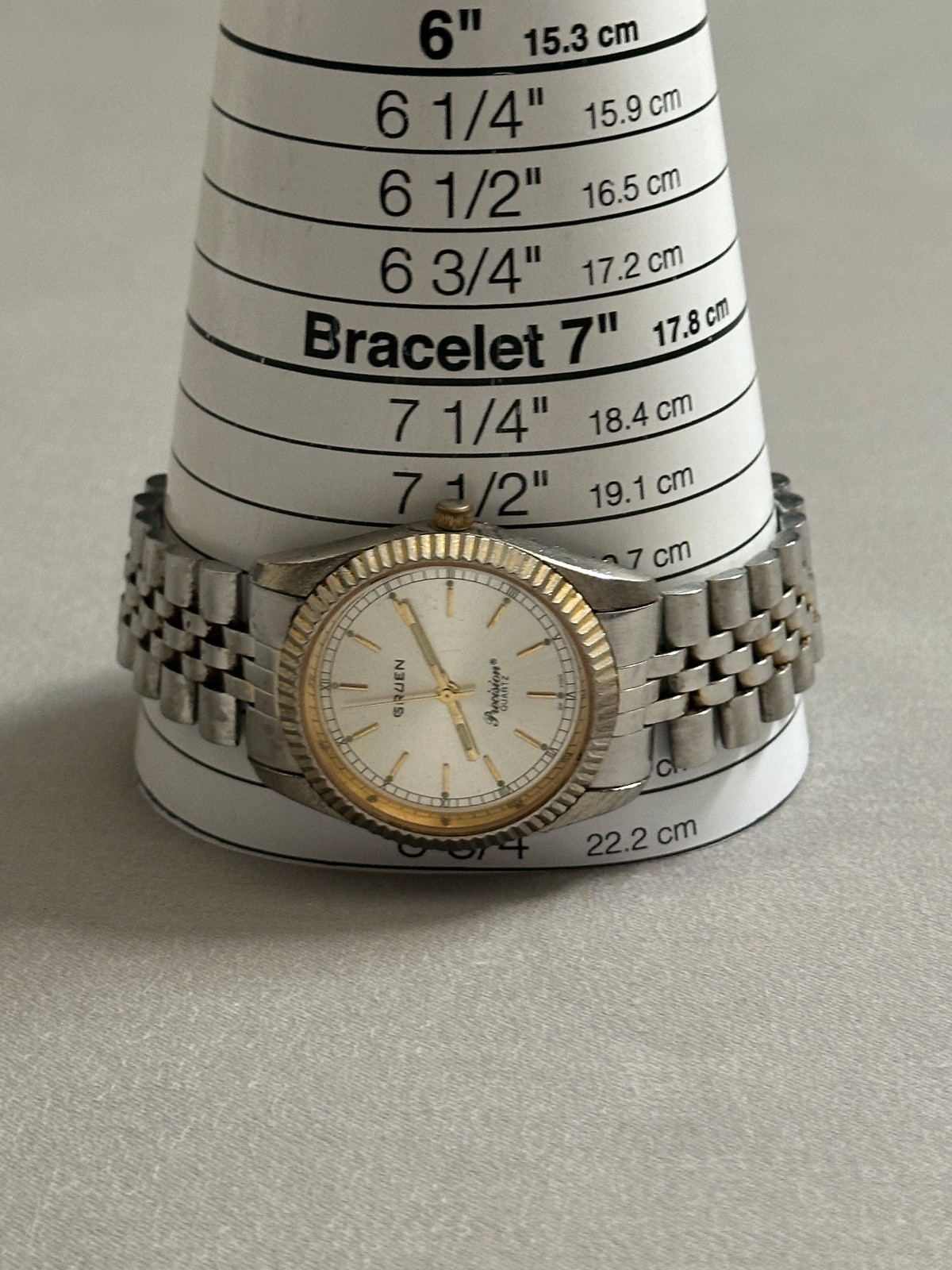 Vintage Gruen Precision Quartz Men’s Watch Silver Dial Fluted Bezel New Battery