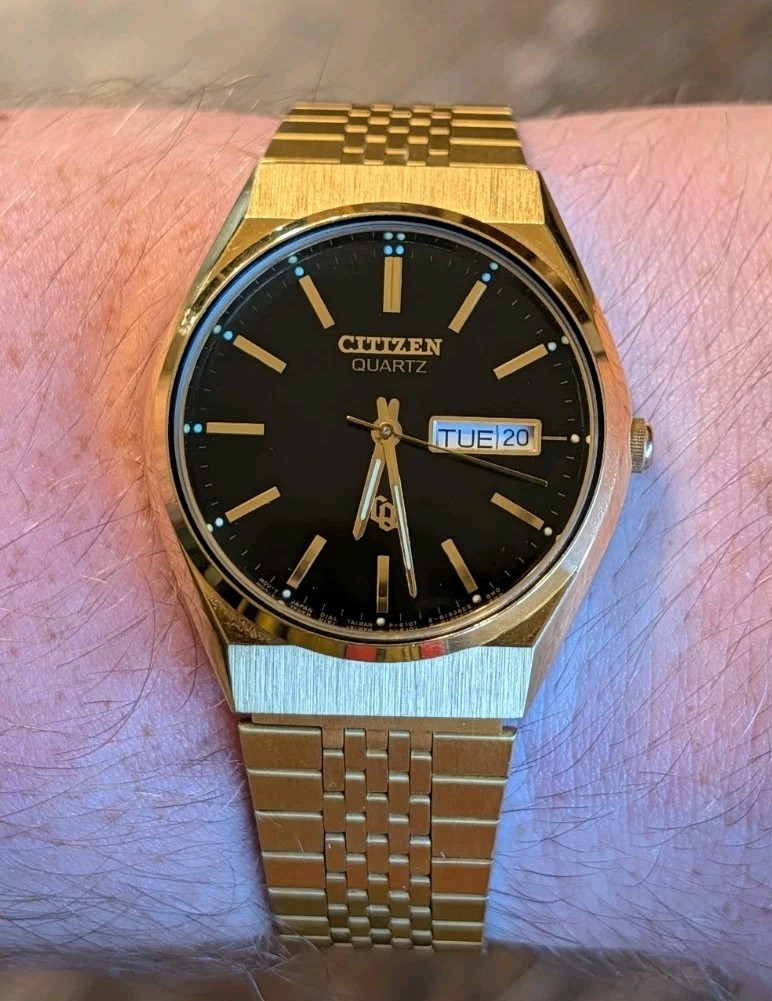 Vintage Citizen Quartz Men’s Day/Date Gold Tone Bracelet 1987 Working Near Mint