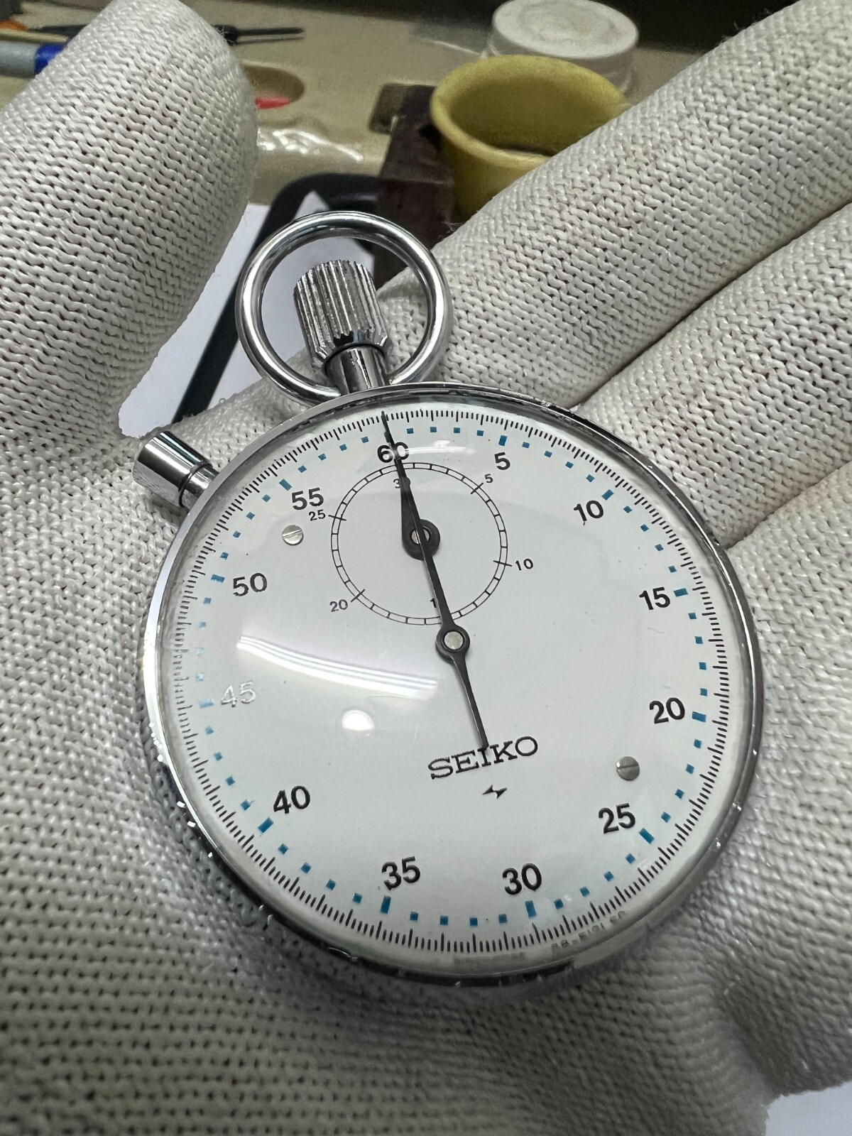 seiko 47.7 mm made in singapore ref 88-513 sp running
