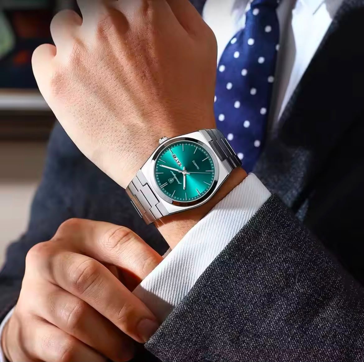 POEDAGAR Luxury Men’s Watches Waterproof Luminous Date Week Men Watch Stainless