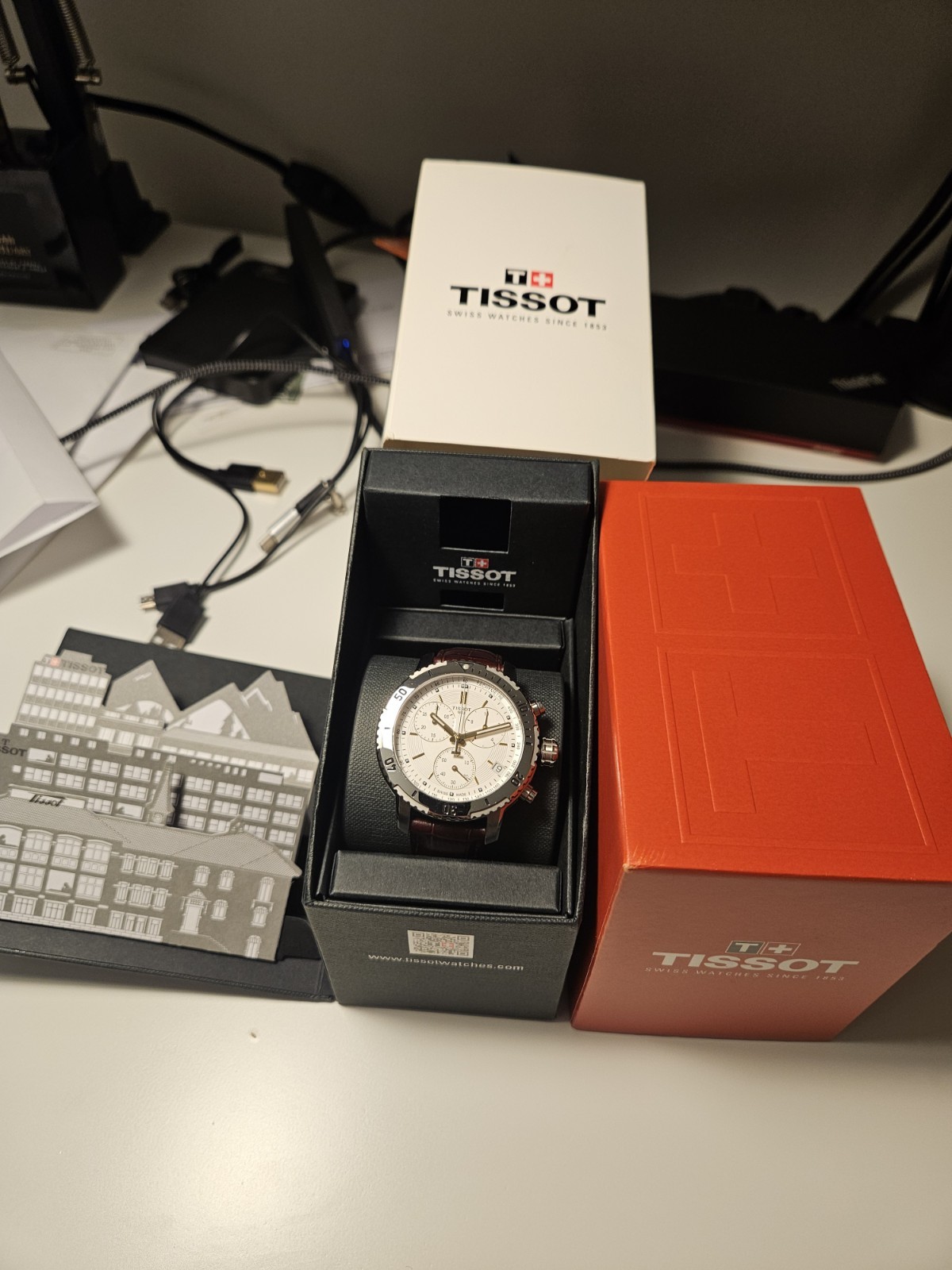 Tissot PRC 200 Chronograph Silver Dial Brown Leather Strap T067417A full Set