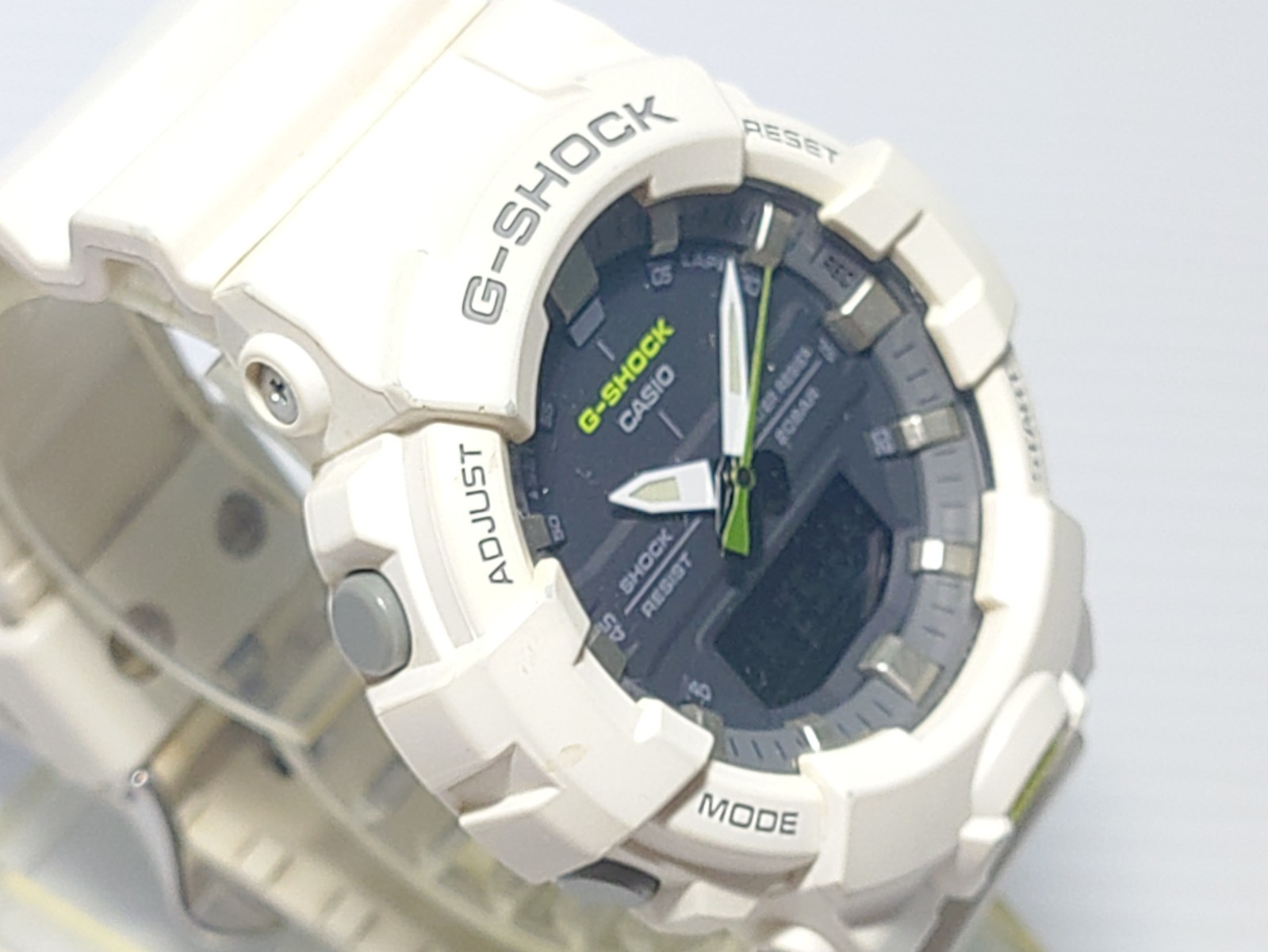 CASIO GA-800SC-7AJF white G-SHOCK
