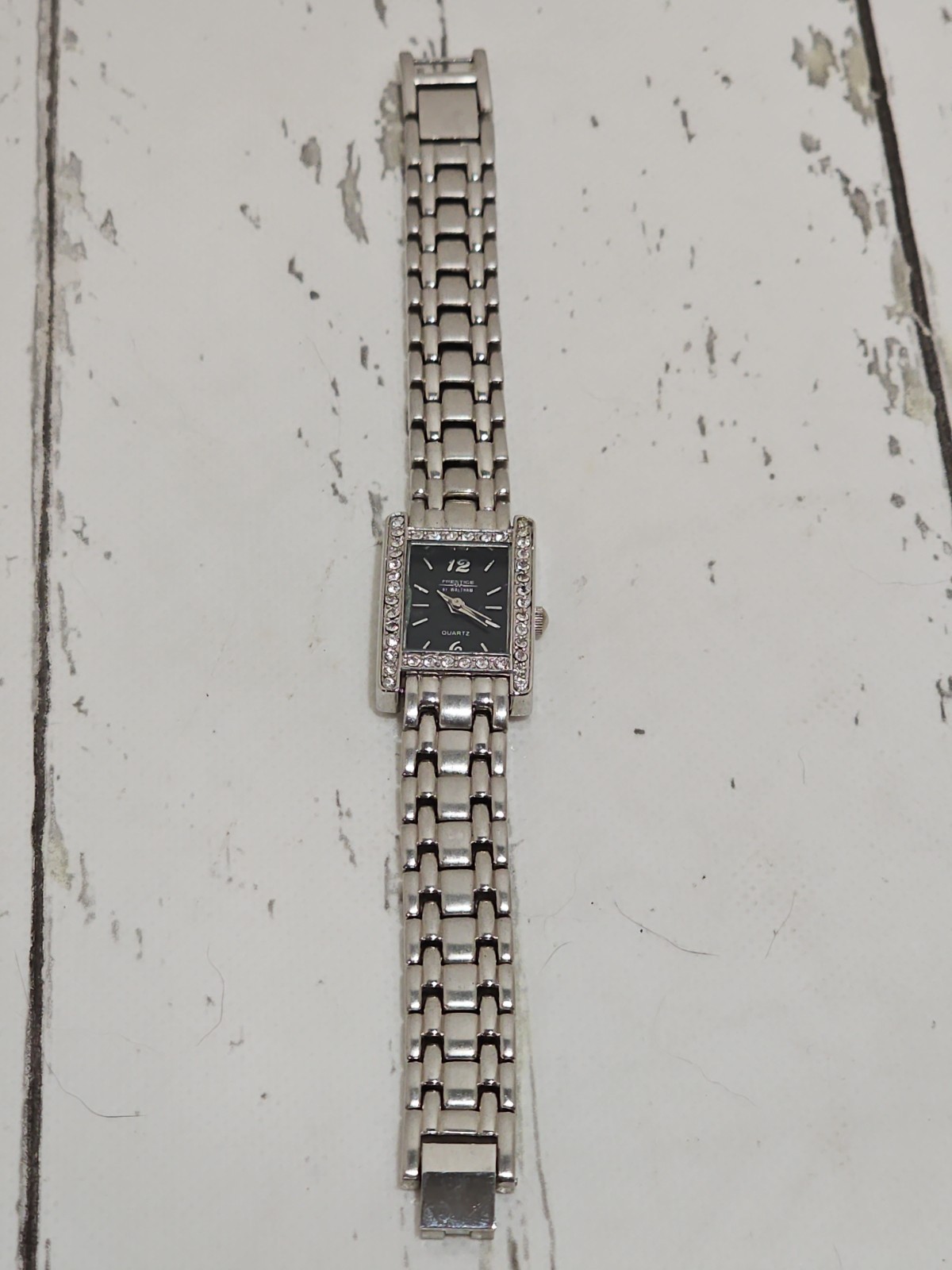 Vintage Prestige By Waltham Woman’s Watch-Silver Tone