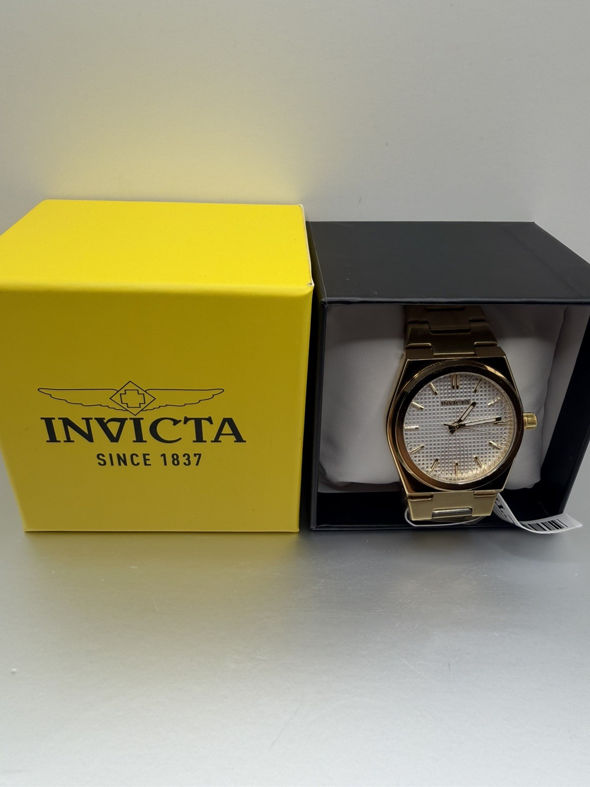 Invicta Celestial Men’s Quartz Watch 41mm Gold Dial Gold Bracelet 30m 69409