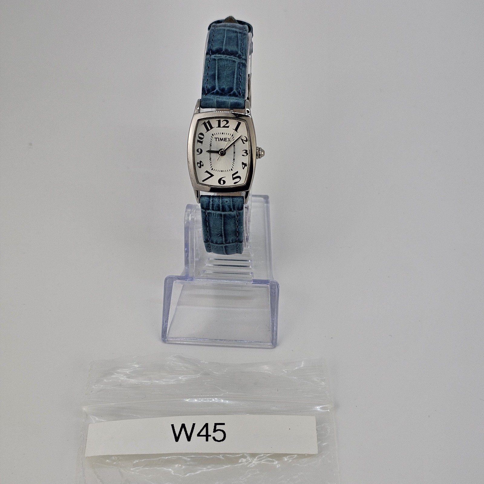 Timex Women’s Analog Watch 22MM Gray Dial Blue Leather Bands New Battery