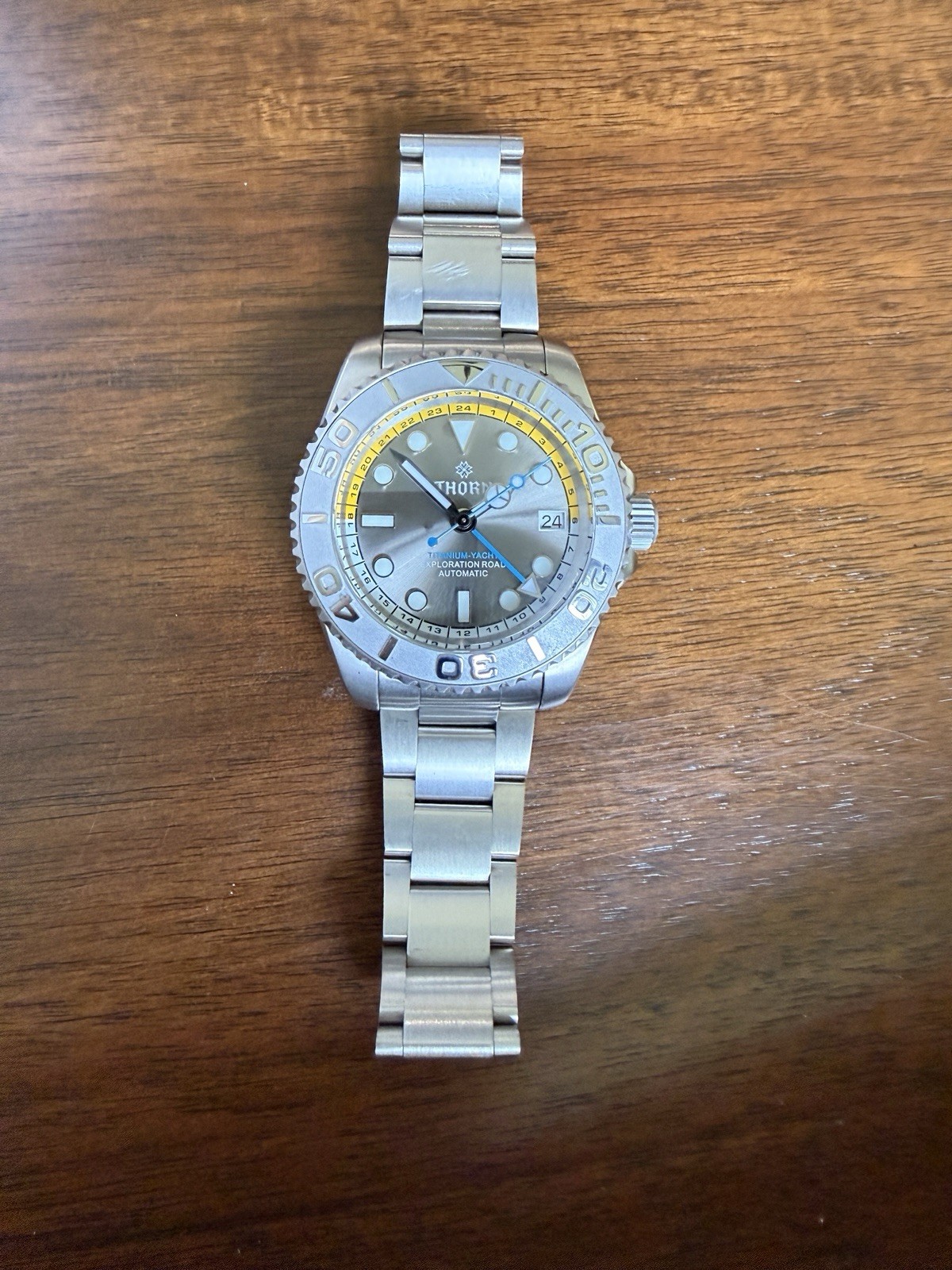 Thorn Titanium Yacht Exploration Road Automatic GMT Dive Watch 40mm YM Homage