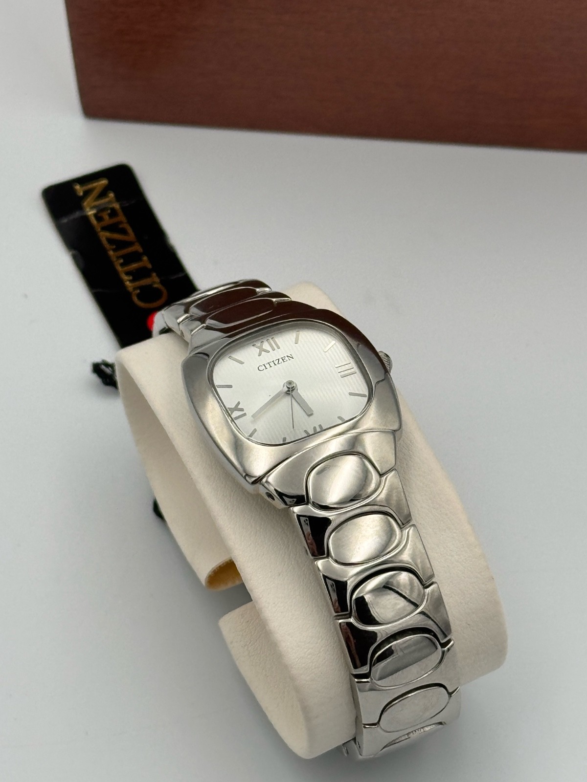 Vintage CITIZEN MENS steel square white dial wr100m NEW OLD STOCK,