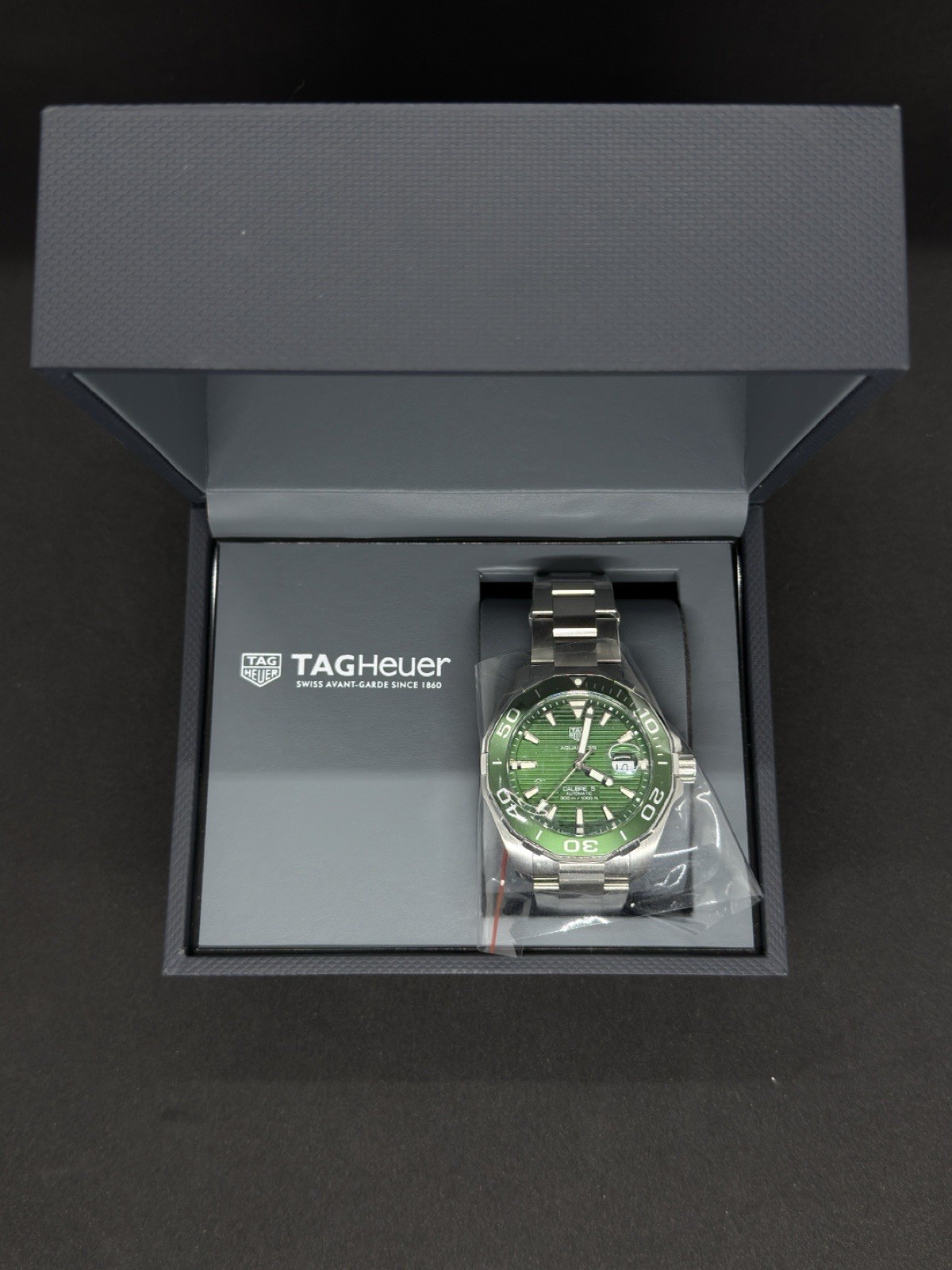 tag heuer aquaracer calibre 5 automatic Green