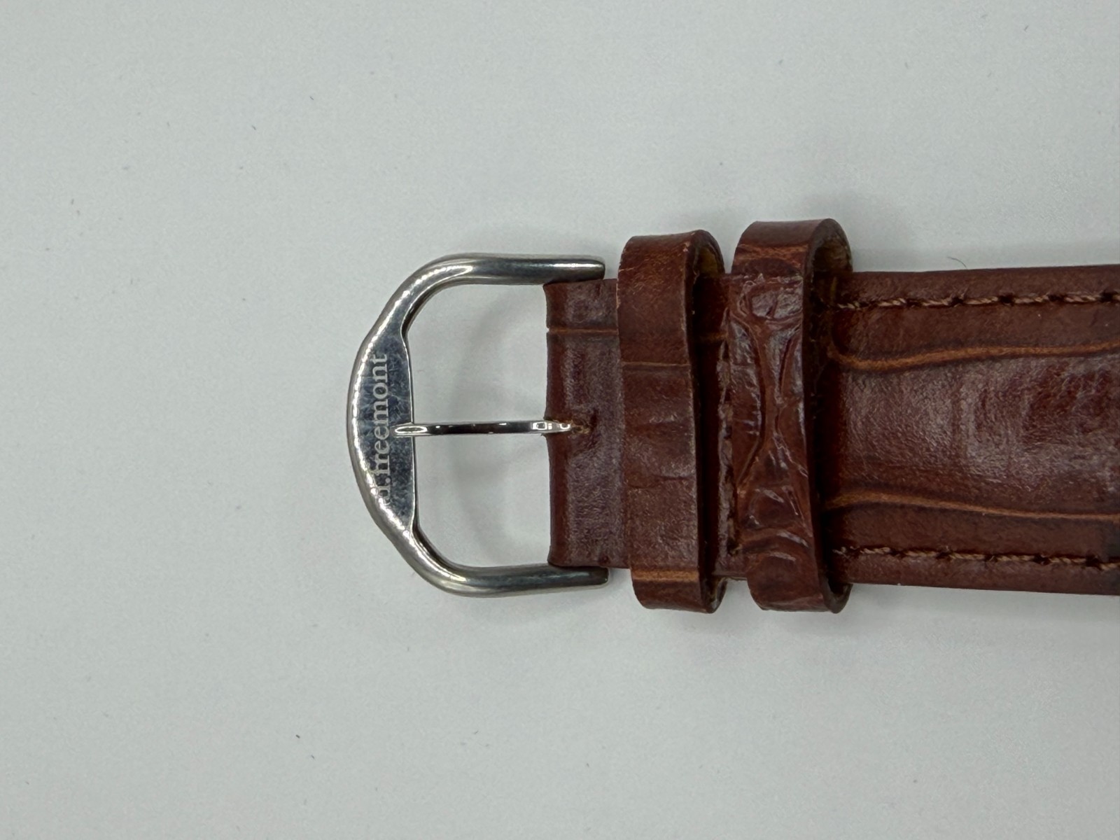 Pristine D.Freemont West Manual-Wind Open-Heart Watch – Never Worn