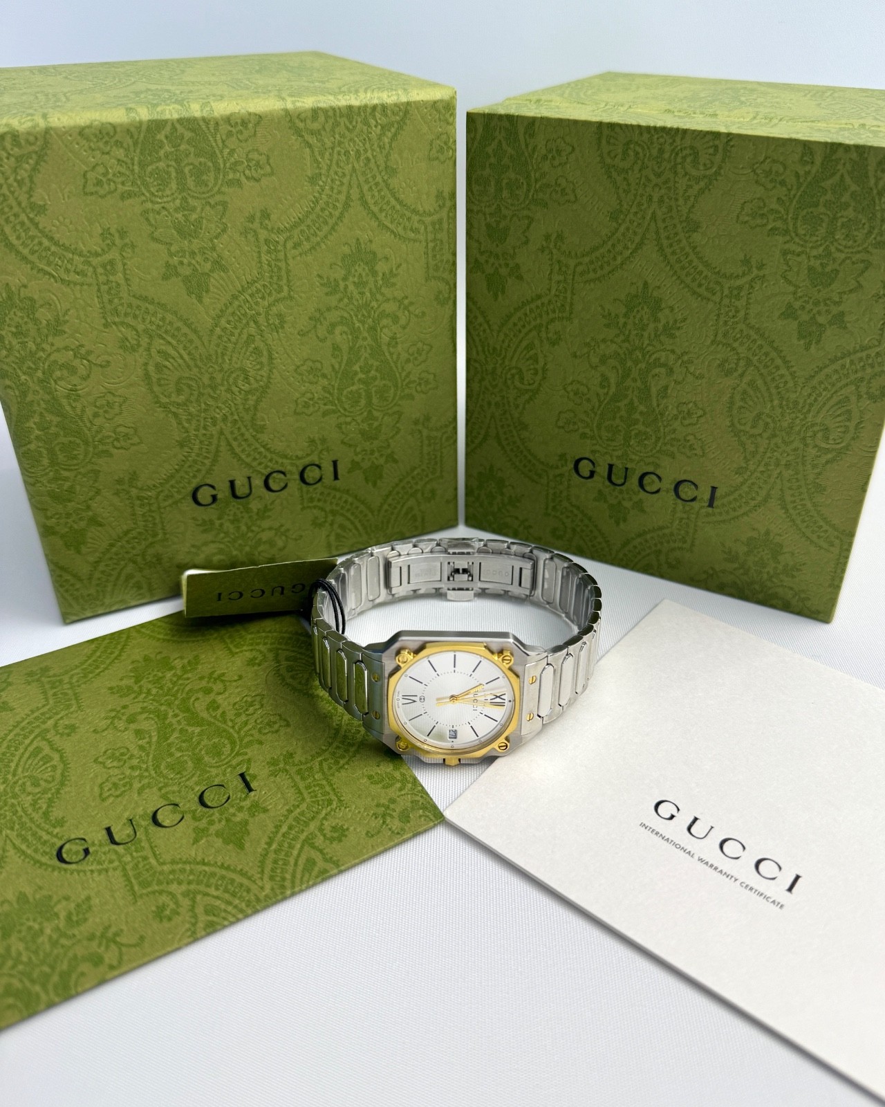 Gucci G-Flat Watch YA166506