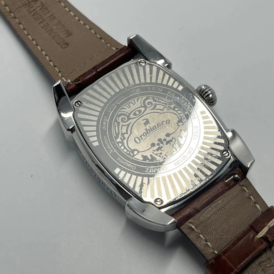 Orobianco RettangOra OR-0012N Quartz 43x28mm Pre-Owned Watch