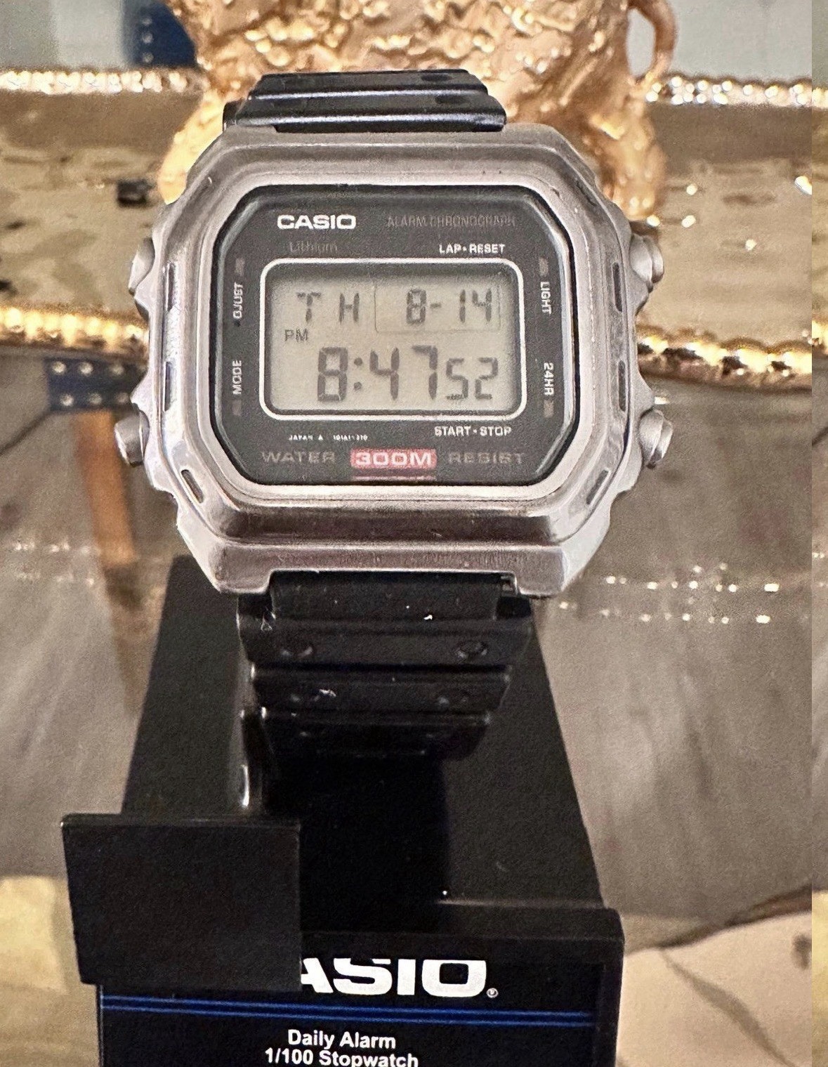 Casio DW-3000 1985 Rare “The Tank” LCD Wrist Module 548