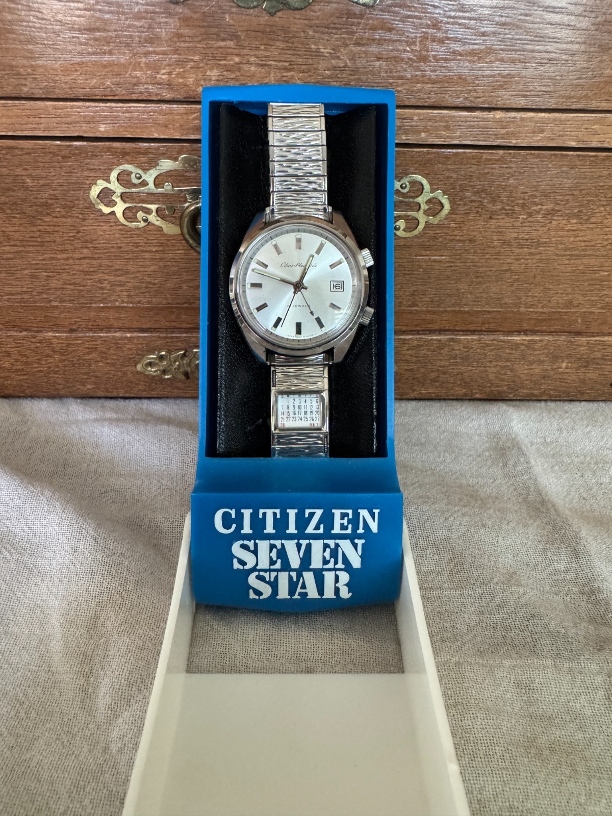 Citizen Seven Star Alarm Date 21 Jewels New and Jeweler Certified Never Worn