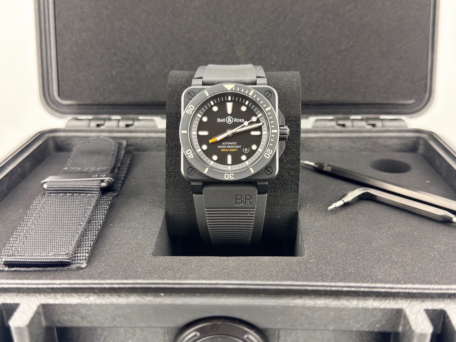 Bell & Ross BR 03-92 Diver 42mm Black Ceramic Black Dial Rubber Strap Box