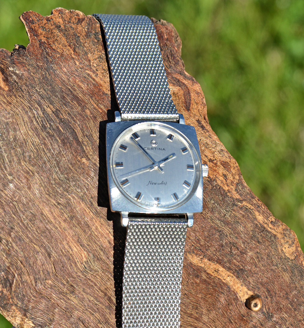Certina New Art Extra Flat Steel Rare Monobloc Case Excellent Condition
