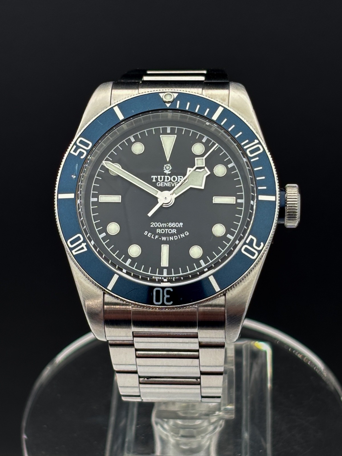 Tudor Black Bay 79220B Smiley ETA Rose Dial Blue Bezel Full Set 41mm