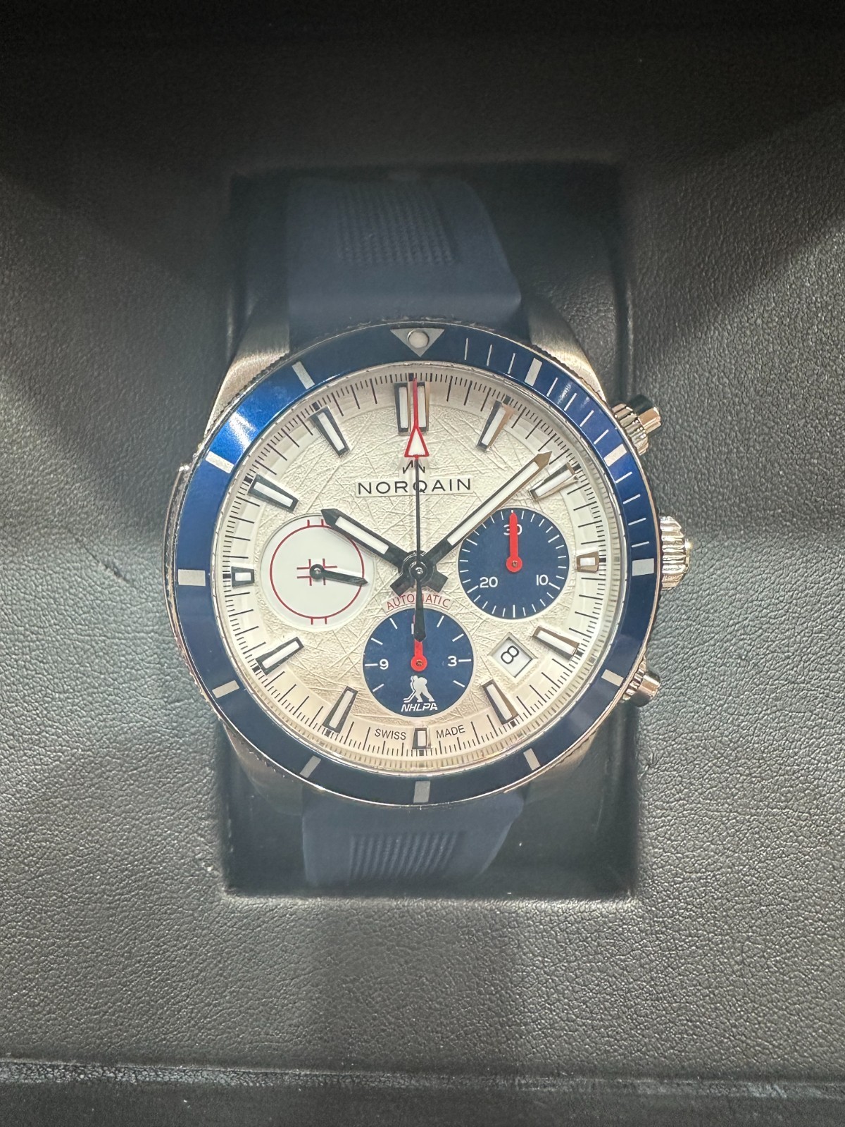 NORQAIN Gents Adventure Sport Chrono Day/Date