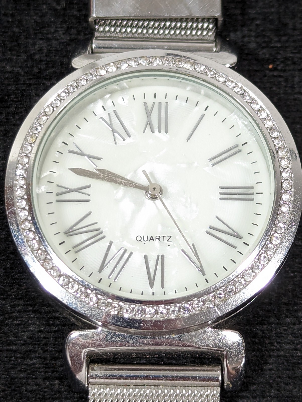 Silver Tone Pearlized Face Crystal Bezel Stainless Steel Mesh Style Band Watch