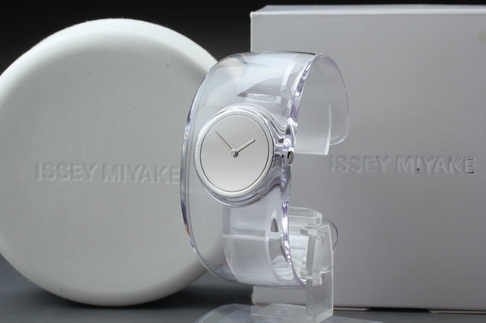 FULL/ISSEY MIYAKE SILAW001 Bangle Watch Clear Transparent Tokujin Yoshioka JAPAN