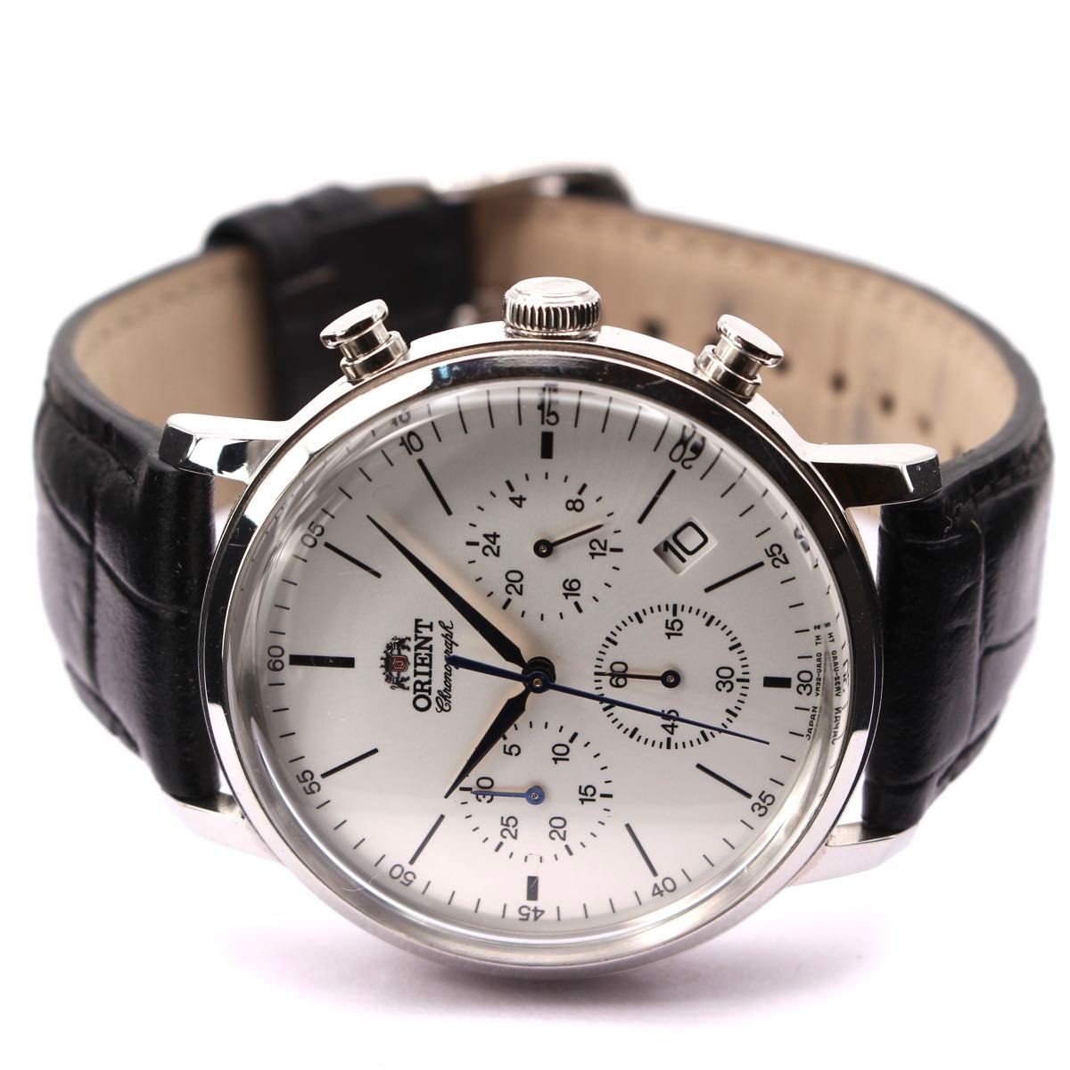 ORIENT VR32-UAA0 Chronograph Quartz White Dial Japan Men’s Watch Leather