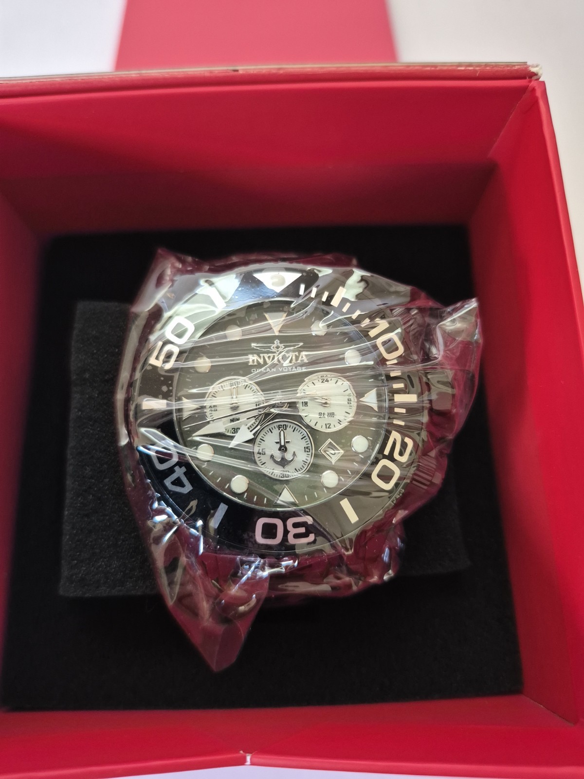 Invicta Ocean Voyage Grand Diver Mother Of Pearl Dial 48602