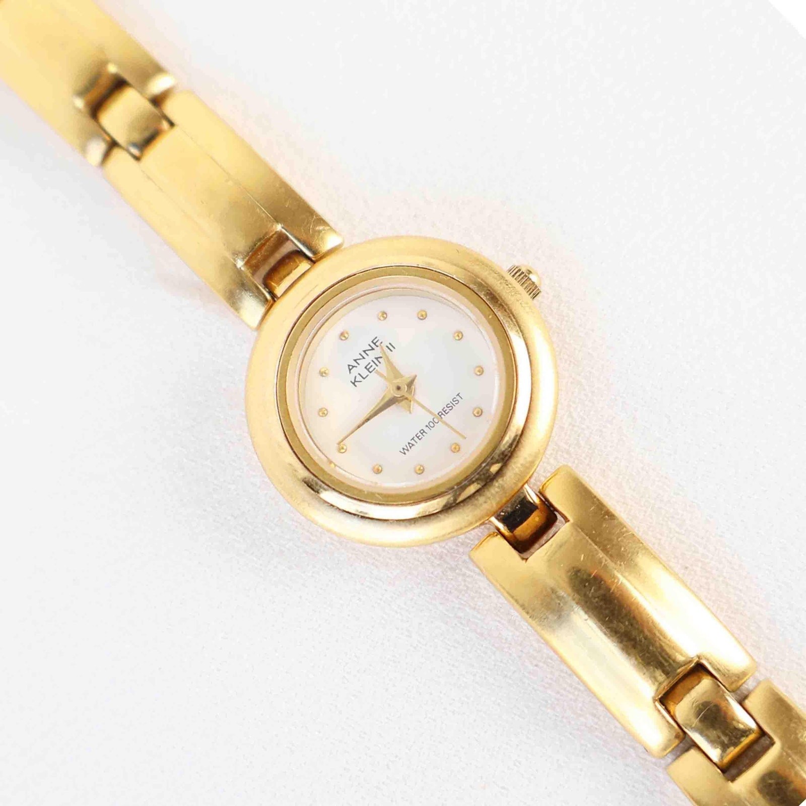 Vintage Anne Klein Round Face Watch – Gold Tone Bracelet (Working Battery)