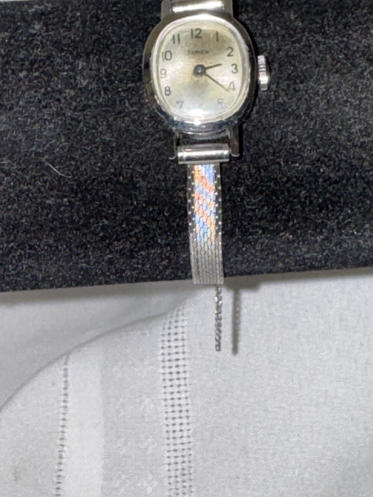 Timex Women’s Silver Tone Oval Analog Dress Watch Metal Bracelet Jewelry Clasp