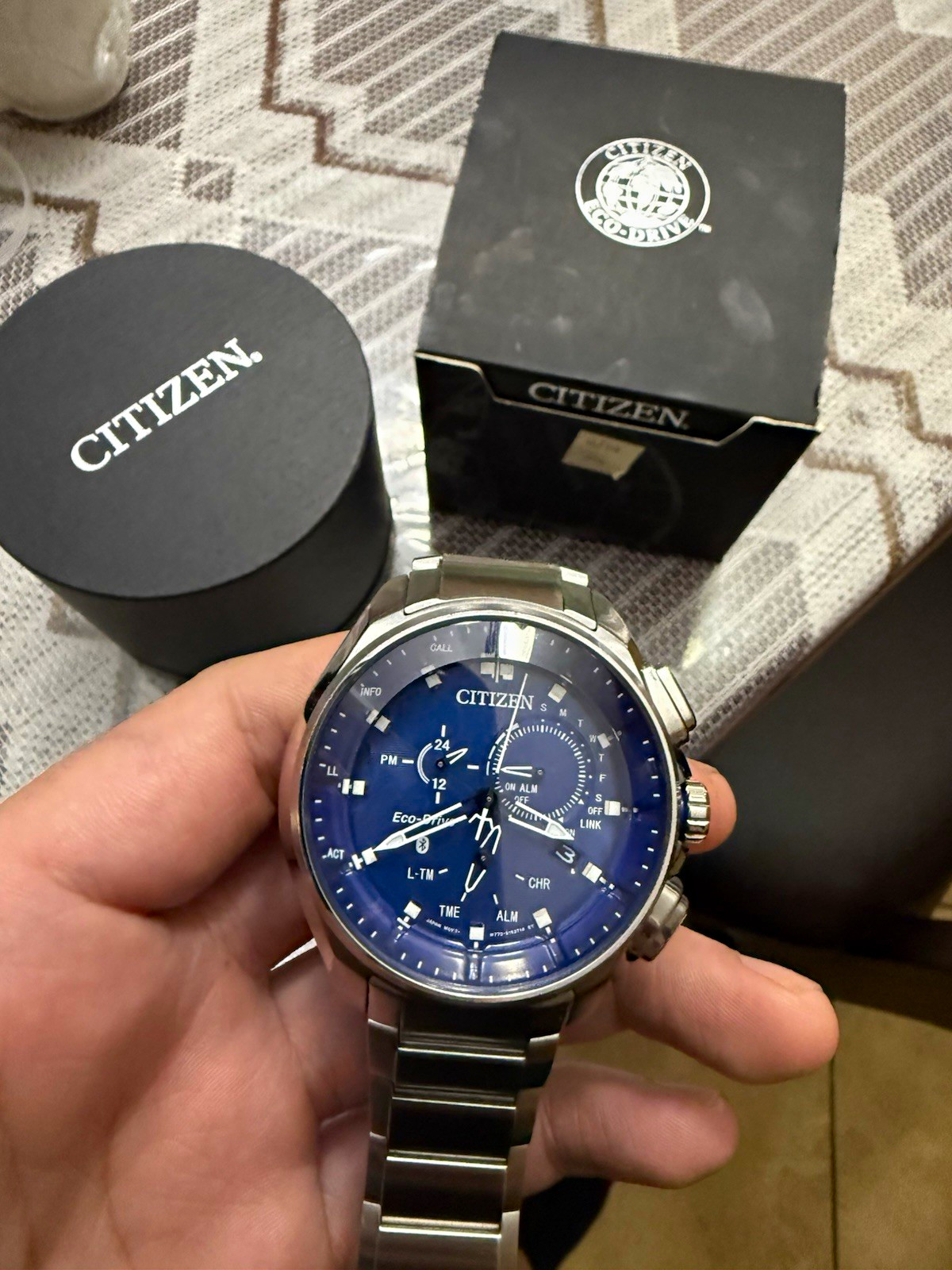 Citizen Eco-Drive Blue Dial Silver Stainless Bracelet Watch Alarm World Time Box