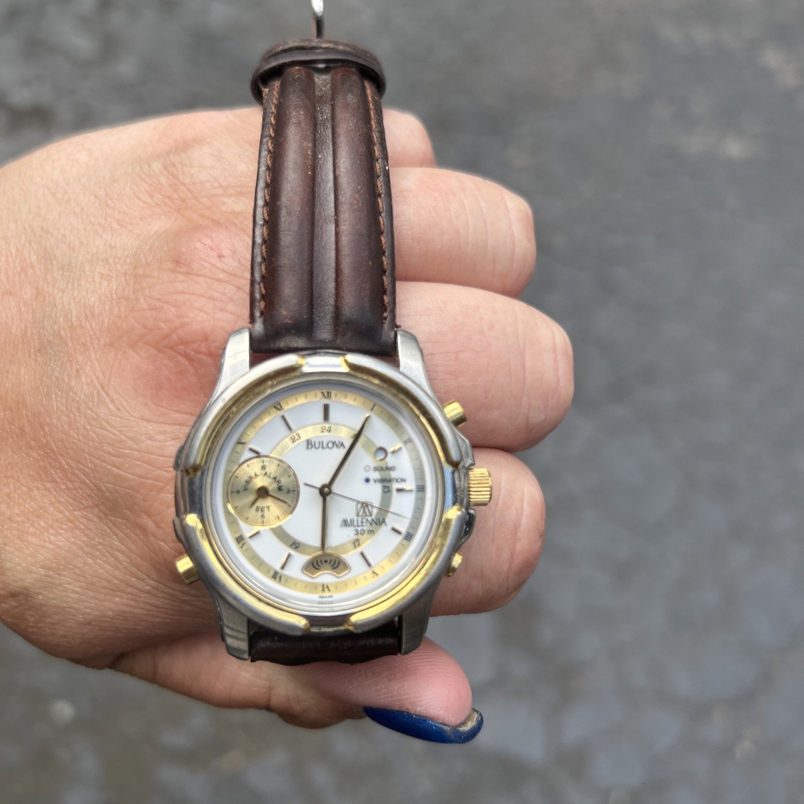 Bulova Millennia 30m Wristwatch w/ Manual RUNS (READ DESCRIPTION)