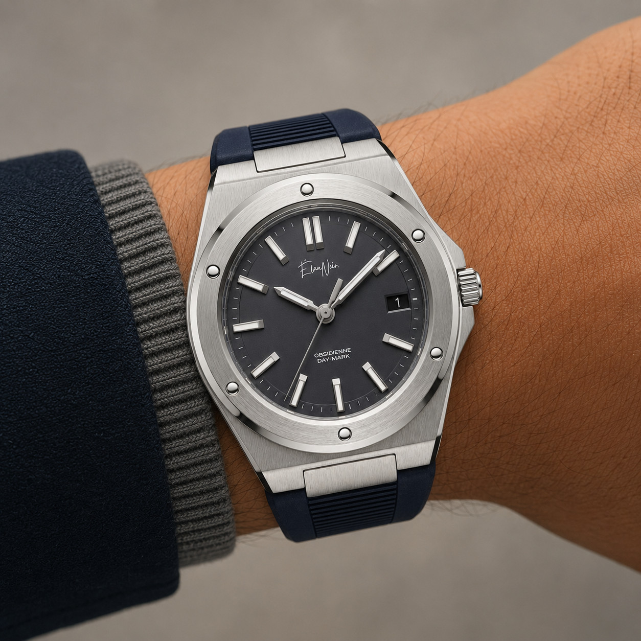 Élan Noir Obsidienne Day-Mark Automatic Watch Black Dial Sapphire Steel 41mm