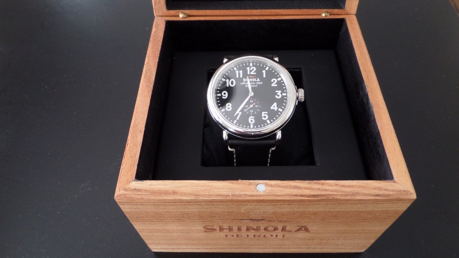 Shinola Runwell Men’s Watch. Black face, black leather wristband. Excellent!