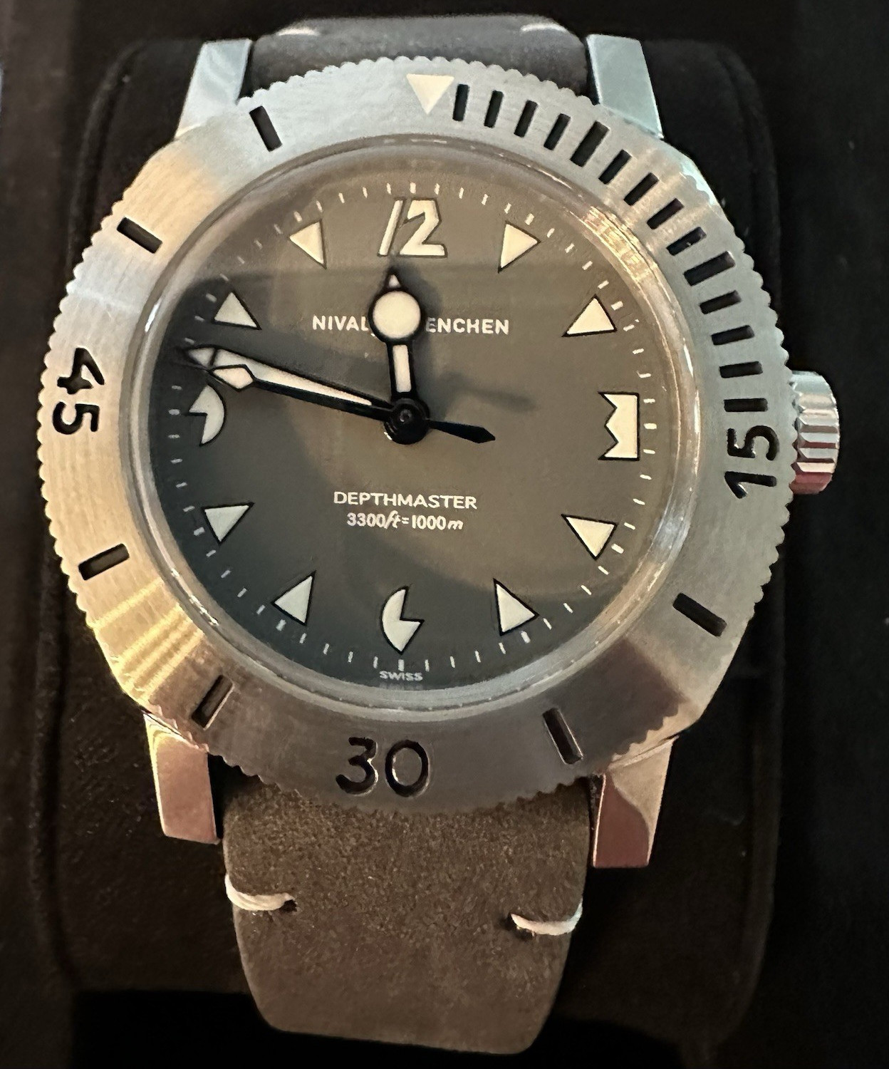 Nivada Grenchen Depthmaster Auto 1000m 39mm Black Dial Leather Strap Box