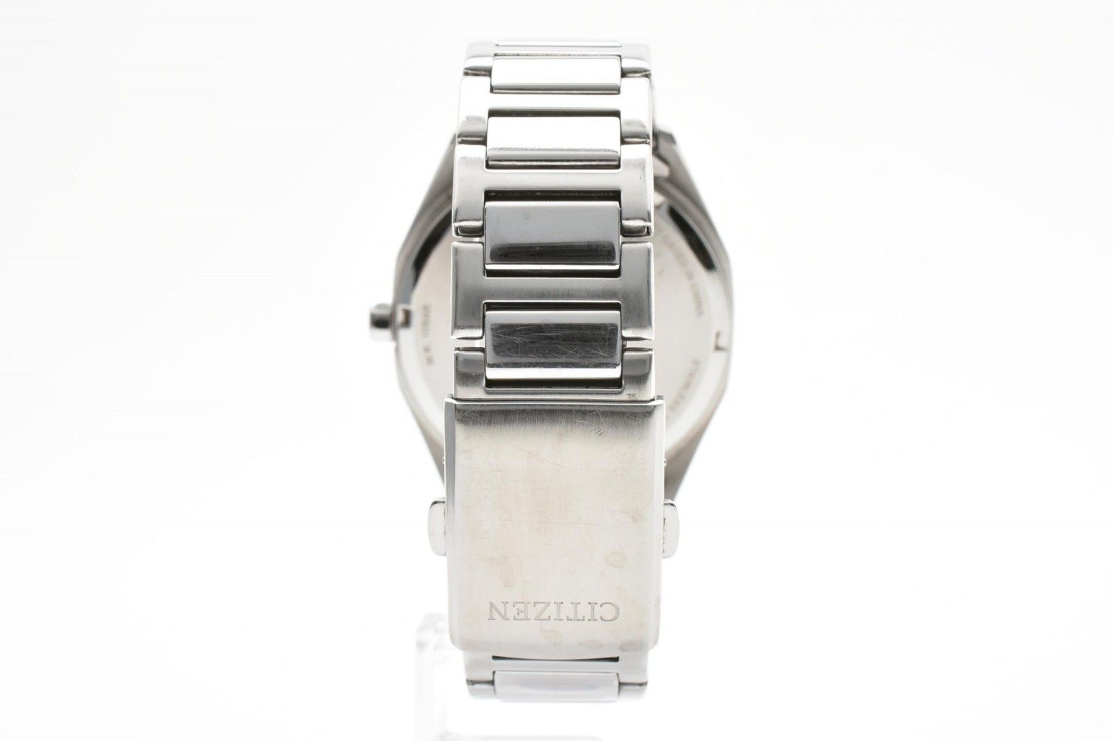 CITIZEN E111-008TT01 A021-X030 Solar White 38.0mm Mens Box Used Watch Analog