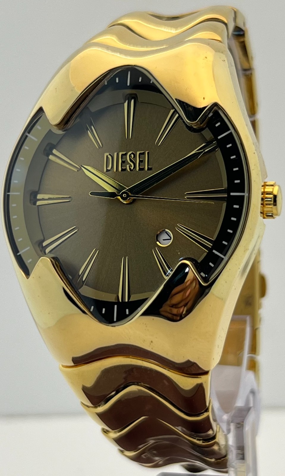 Men’s Diesel Mercurial Date Quartz Gold Dial Perfect Condition Wristwatch